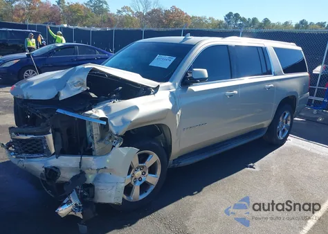 2015 Chevrolet Suburban 1500 Lt z USA, uszkodzony, nr VIN 1GNSKJKC8FR615522